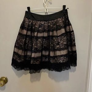 Lace mini skirt
